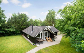 Beautiful Home In Ansager With Wifi